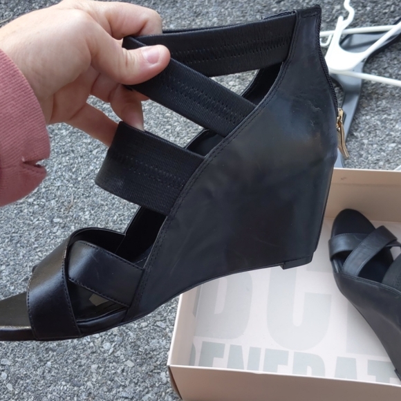 Shoes - Picture 2 of 3